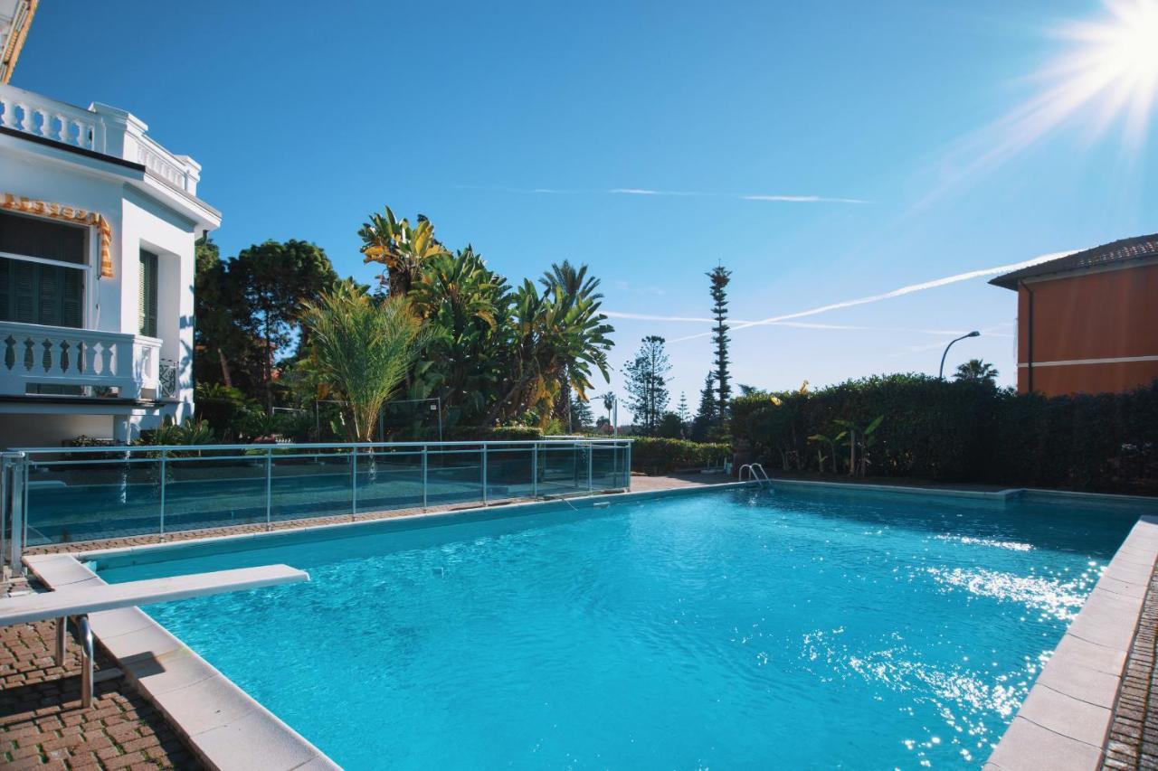 Belvedere Hambury Apartment By Wonderful Italy Bordighera Exterior foto